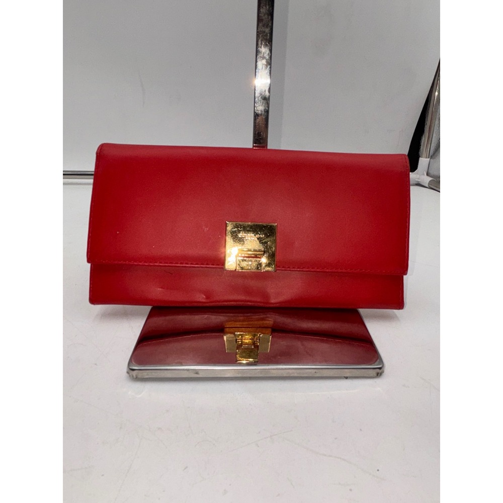 Double-M Milano Red Leather Long Wallet Gold Turn Lock Continental Clutch